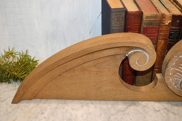 Antique Pediment Carved Wood Scrolled Shell Design Large Architectural Piece