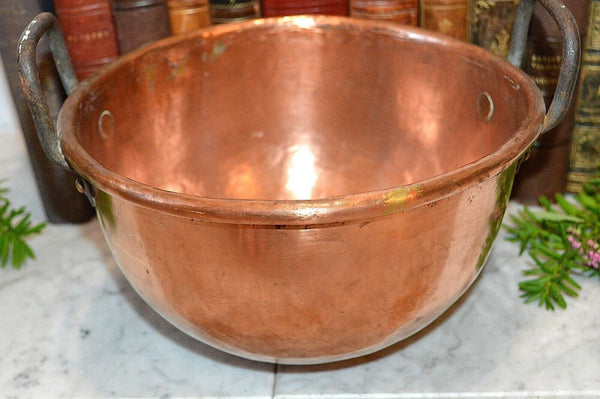 Antique Heavy Copper French Mixing Whisking Bowl Cul de Poule Rolled Edges