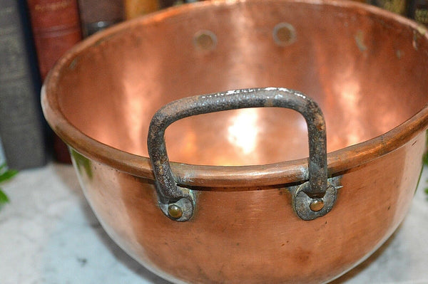Antique Heavy Copper French Mixing Whisking Bowl Cul de Poule Rolled Edges