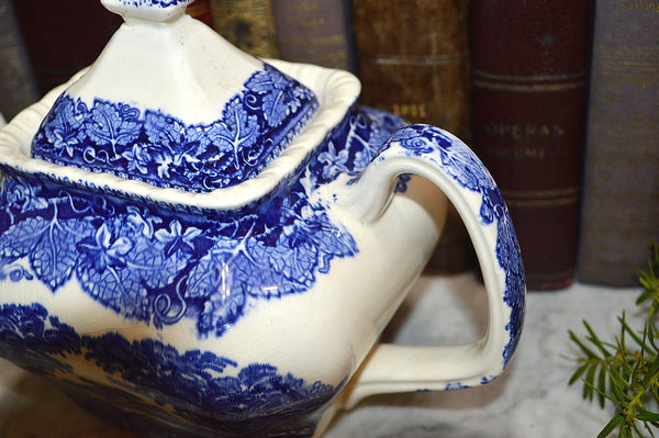 Vintage English Blue Transferware Teapot Mason's Vista with Lid Ironstone