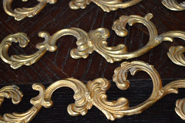 Antique Pair French Trim Mounts Acanthus Swirl Design Hardware - Antique Flea Finds - 4