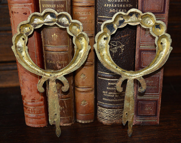 Antique French Ormolu Trim Mount Cabbage Roses On Wreath Hardware - Antique Flea Finds - 4