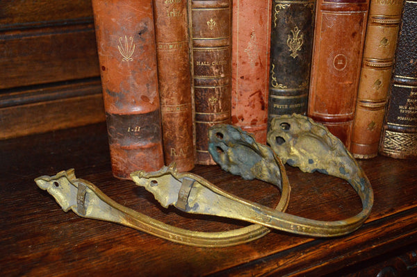 Antique Pair French Heavy Gilded Bronze Drapery Tie Backs Hooks Hardware Ornate Bow Floral Design - Antique Flea Finds - 5