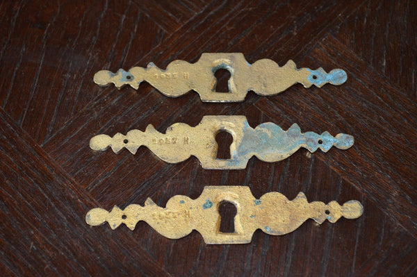 Antique French Art Deco Keyhole Escutcheon Horizontal Hardware - Antique Flea Finds