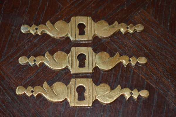 Antique French Art Deco Keyhole Escutcheon Horizontal Hardware - Antique Flea Finds
