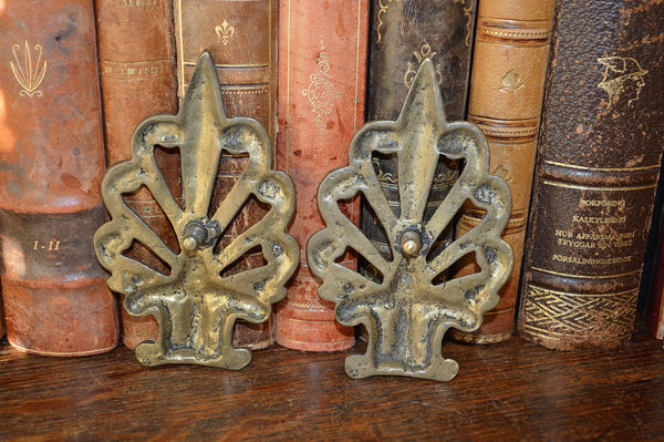 Antique French Pair Brass Palm Leaves Pediment Trim Hardware - Antique Flea Finds - 3
