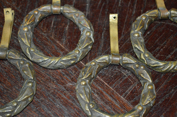 Antique French Pulls Set of 4 Bronze Wreath Hardware - Antique Flea Finds - 2